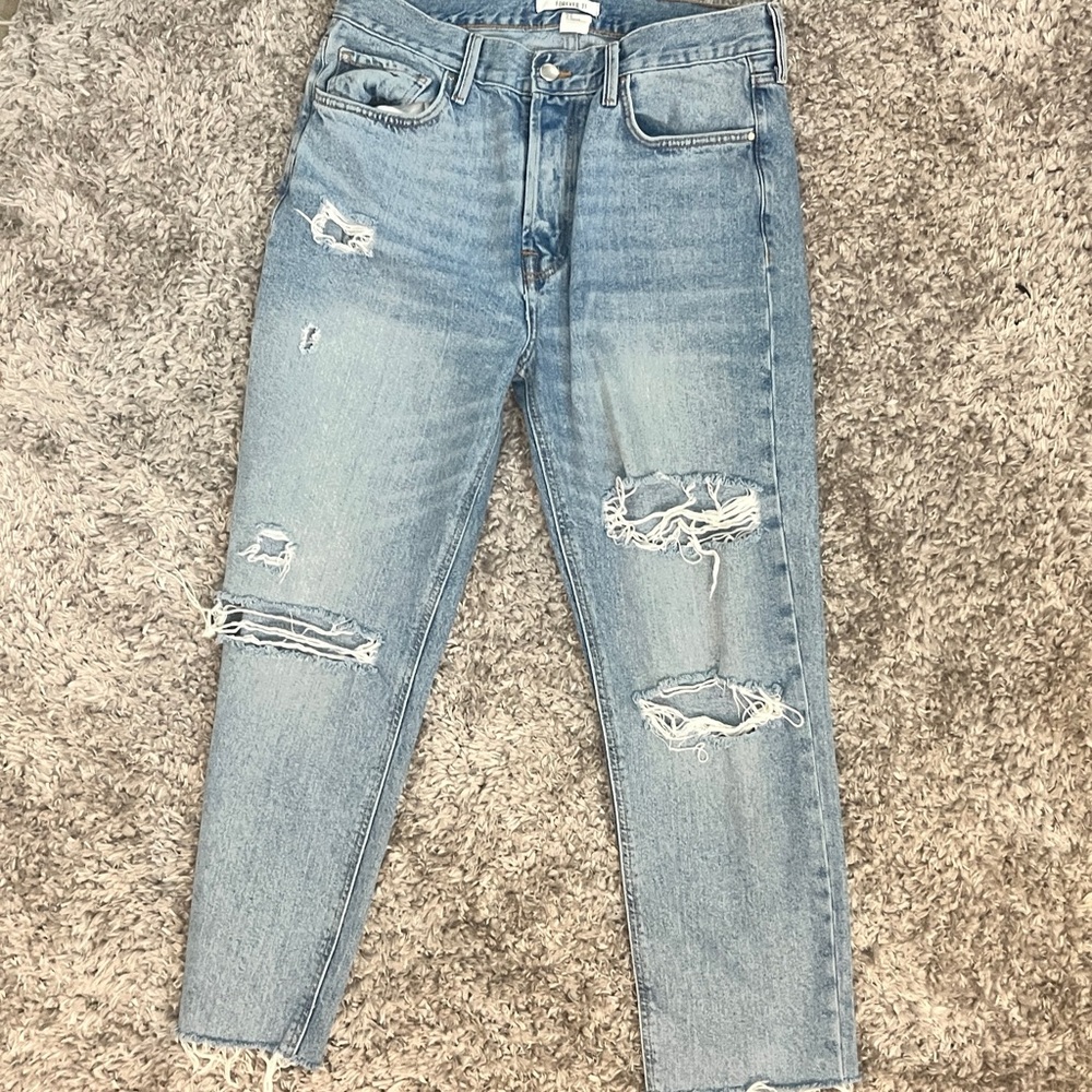 Forever 21 Distressed Mom Jeans Raw Hem Size 29